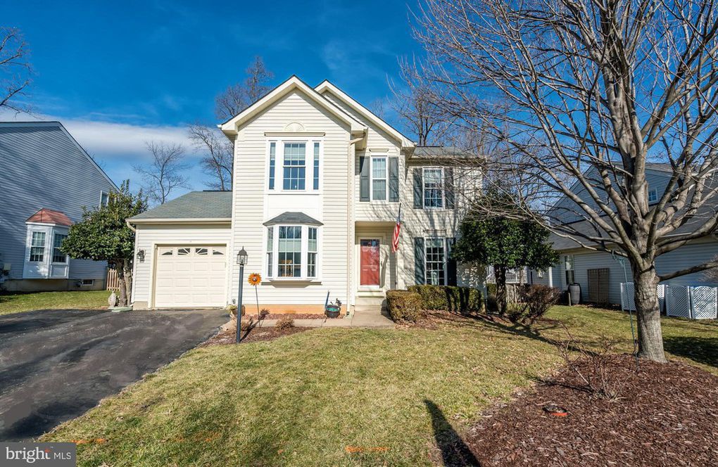 20755 Citation Dr, Ashburn, VA 20147